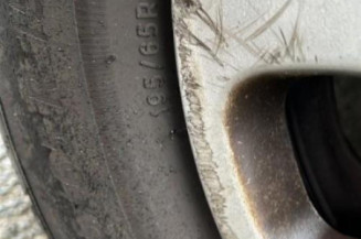 Serrure avant droit PEUGEOT 307
