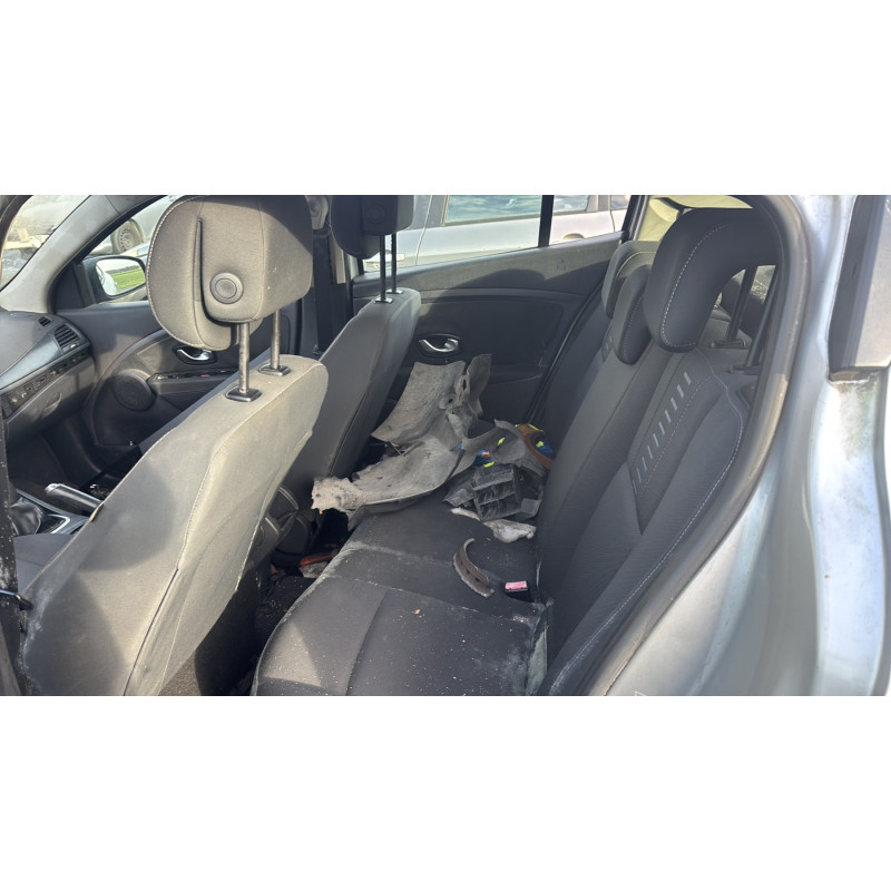 Malle/Hayon arriere RENAULT MEGANE 3 Photo n°17
