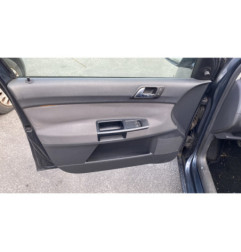 Cardan gauche (transmission) VOLKSWAGEN POLO 4