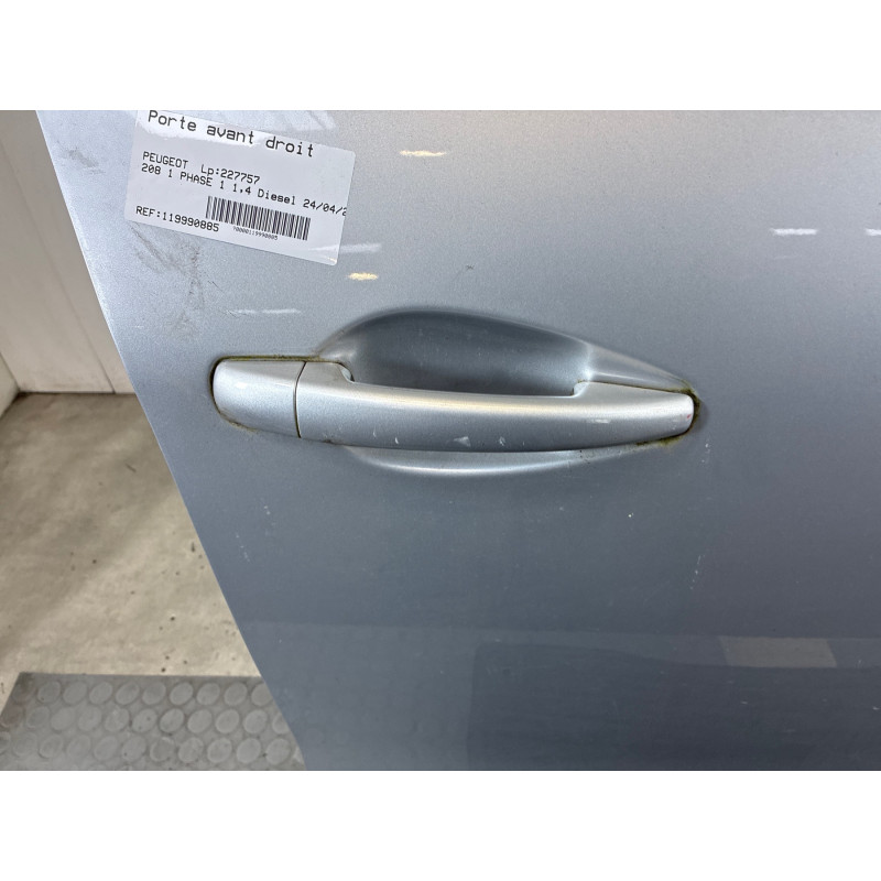Porte avant droit PEUGEOT 208 1 Photo n°2