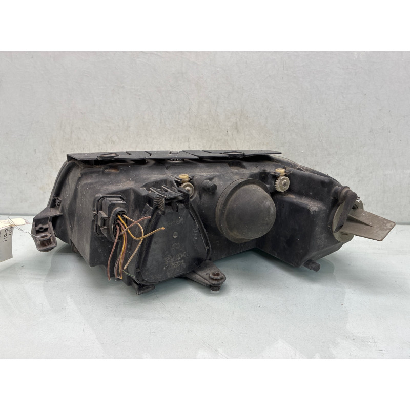 Optique avant principal droit (feux)(phare) VOLKSWAGEN PASSAT 4 Photo n°3
