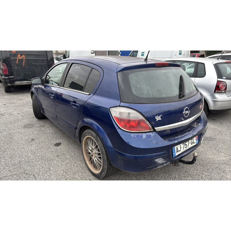 Anti brouillard droit (feux) OPEL ASTRA H Photo n°7