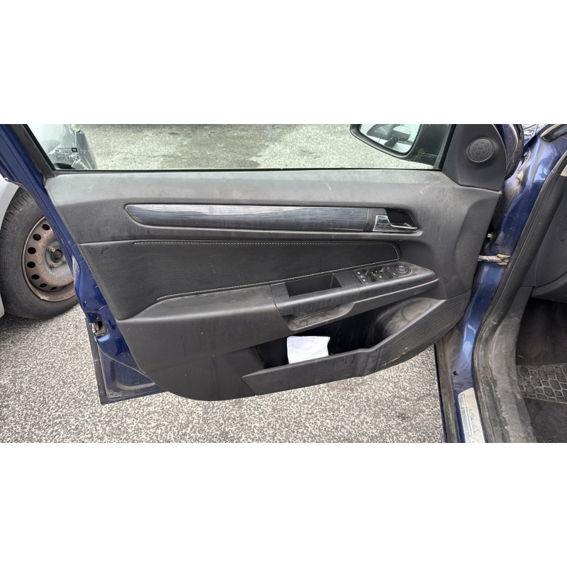 Anti brouillard droit (feux) OPEL ASTRA H Photo n°12