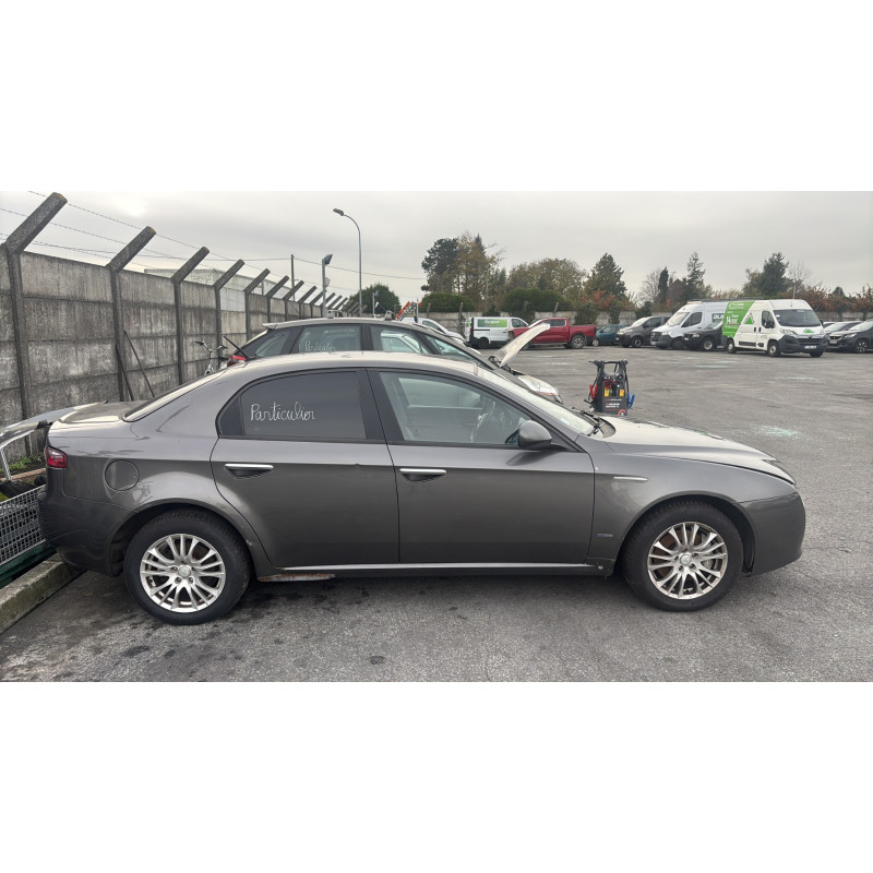 Malle/Hayon arriere ALFA ROMEO 159 Photo n°13