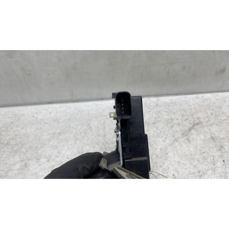 Serrure de coffre HYUNDAI I 40 Photo n°1