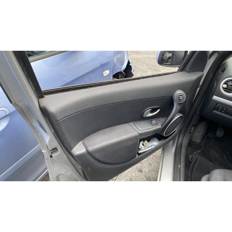 Optique avant principal gauche (feux)(phare) RENAULT CLIO 3 Photo n°11