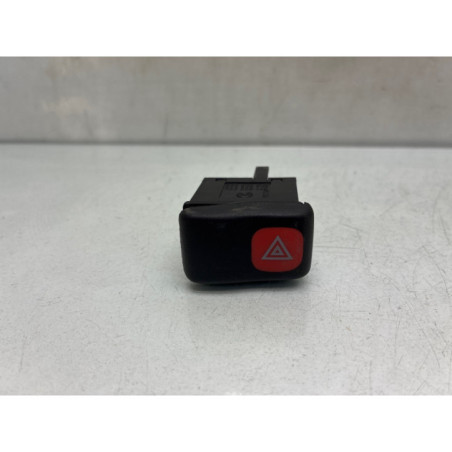 Bouton de warning VOLKSWAGEN POLO 3