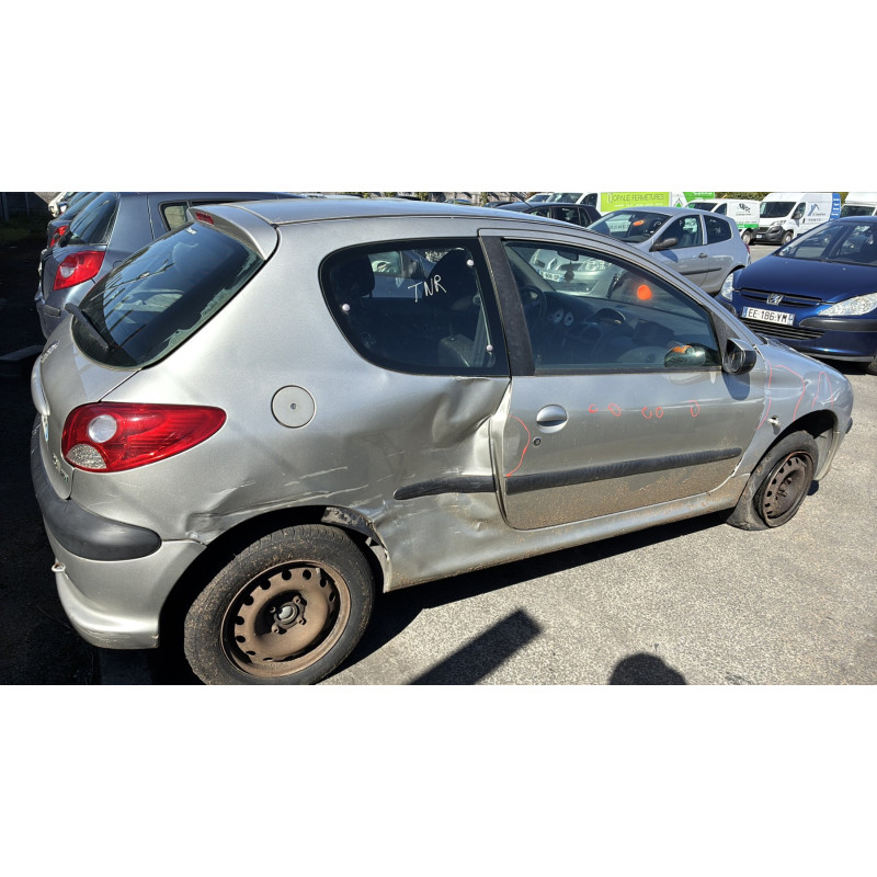 Boitier de prechauffage PEUGEOT 206 Photo n°9