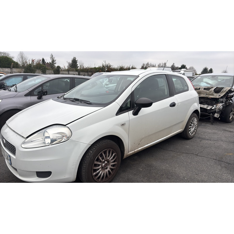 Neiman FIAT GRANDE PUNTO Photo n°6