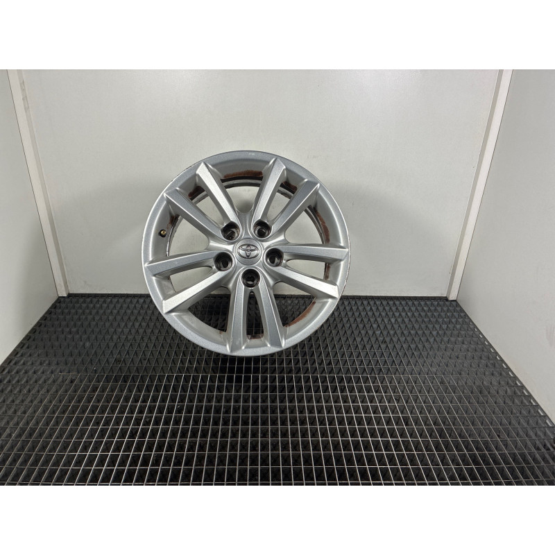 Jante TOYOTA AURIS 1 Photo n°3
