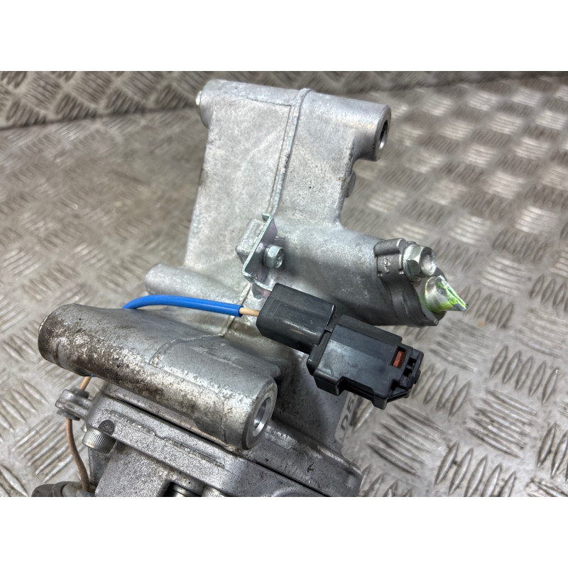 Compresseur clim MAZDA 2 3 Photo n°1