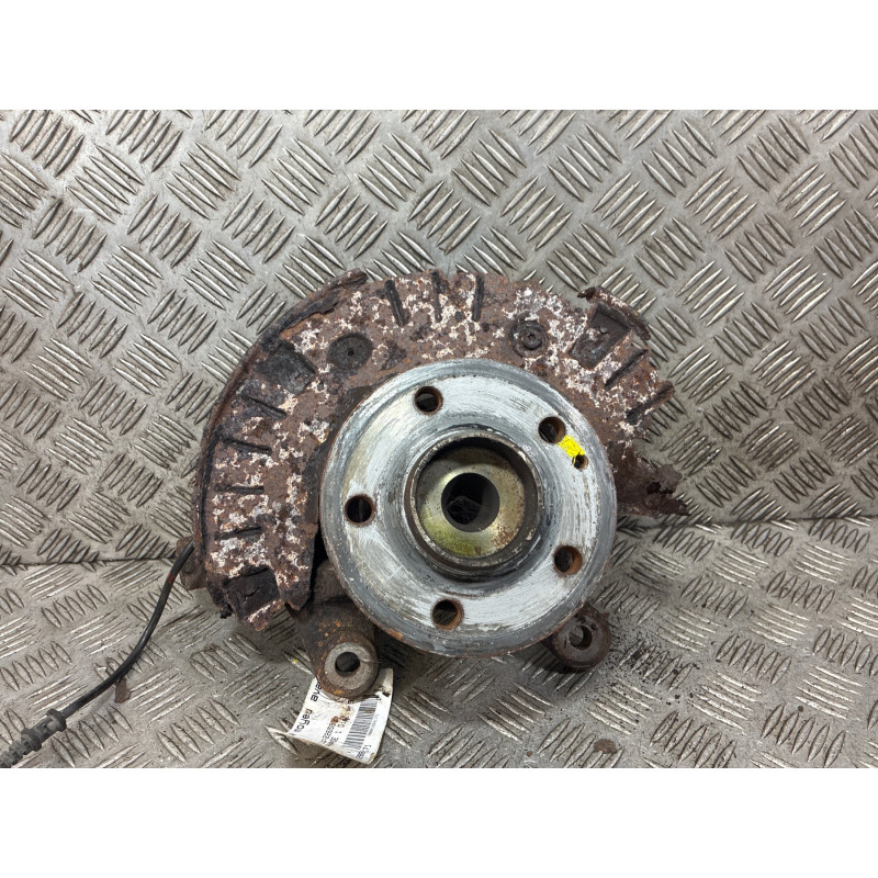 Pivot de moyeu avant droit MERCEDES VITO 639 Photo n°2
