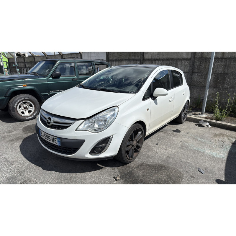 Optique avant principal gauche (feux)(phare) OPEL CORSA D Photo n°7