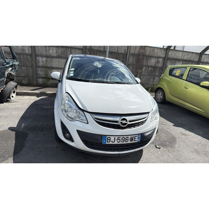 Optique avant principal gauche (feux)(phare) OPEL CORSA D Photo n°14