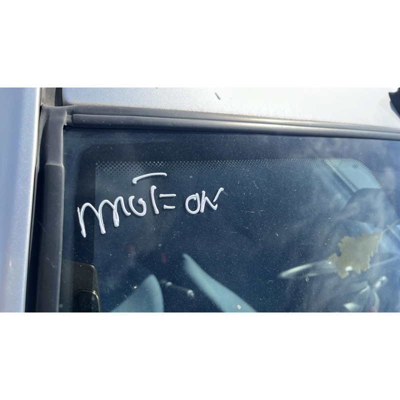 Vitre avant droit FORD KA 1 Photo n°4