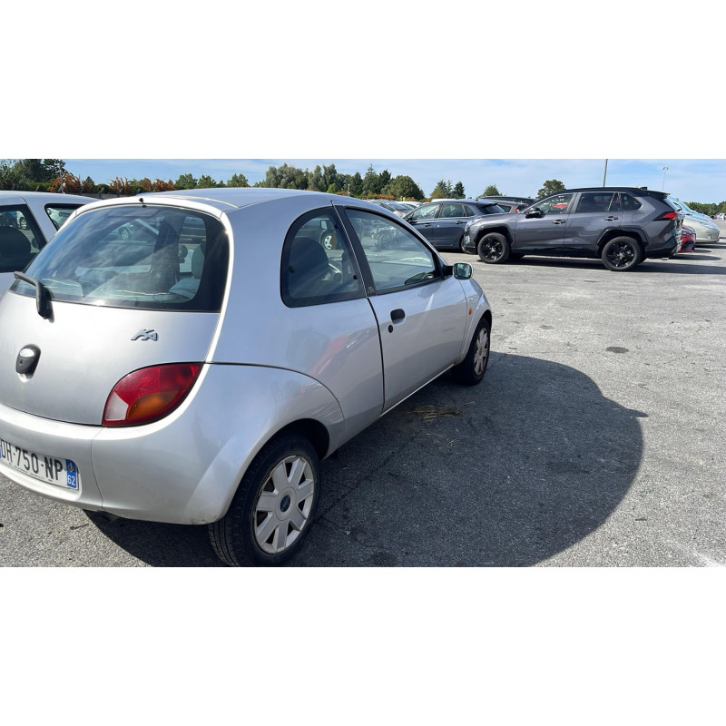 Vitre avant droit FORD KA 1 Photo n°7