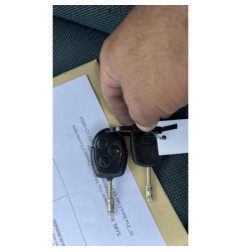 Vitre avant droit FORD KA 1