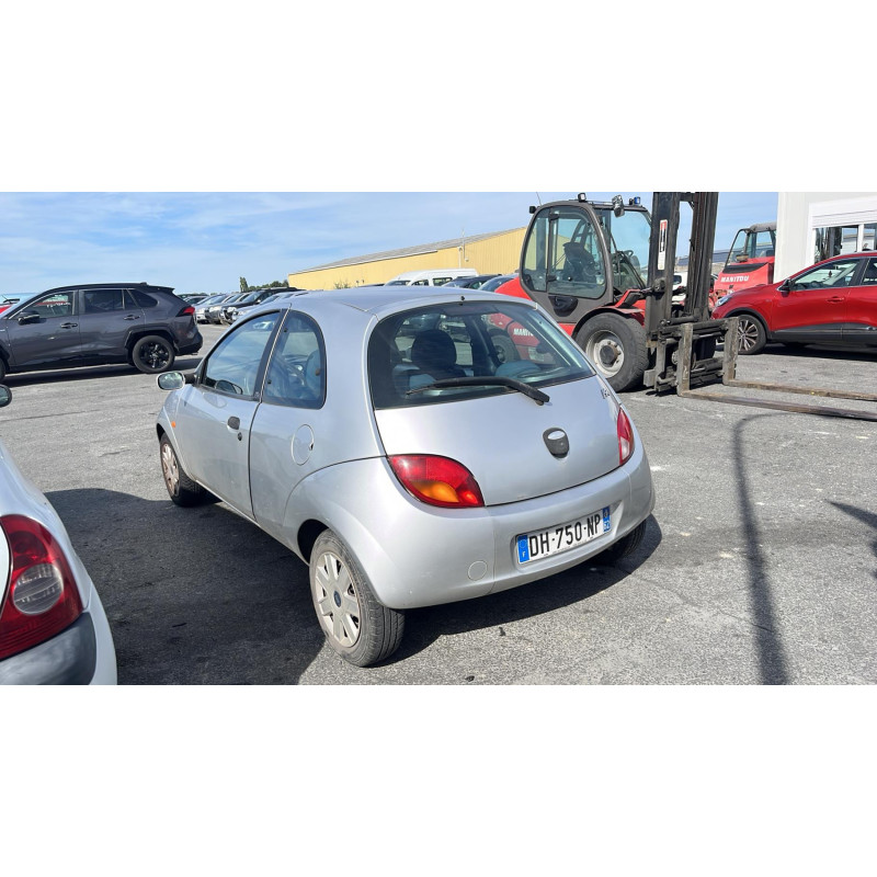 Vitre avant droit FORD KA 1 Photo n°15
