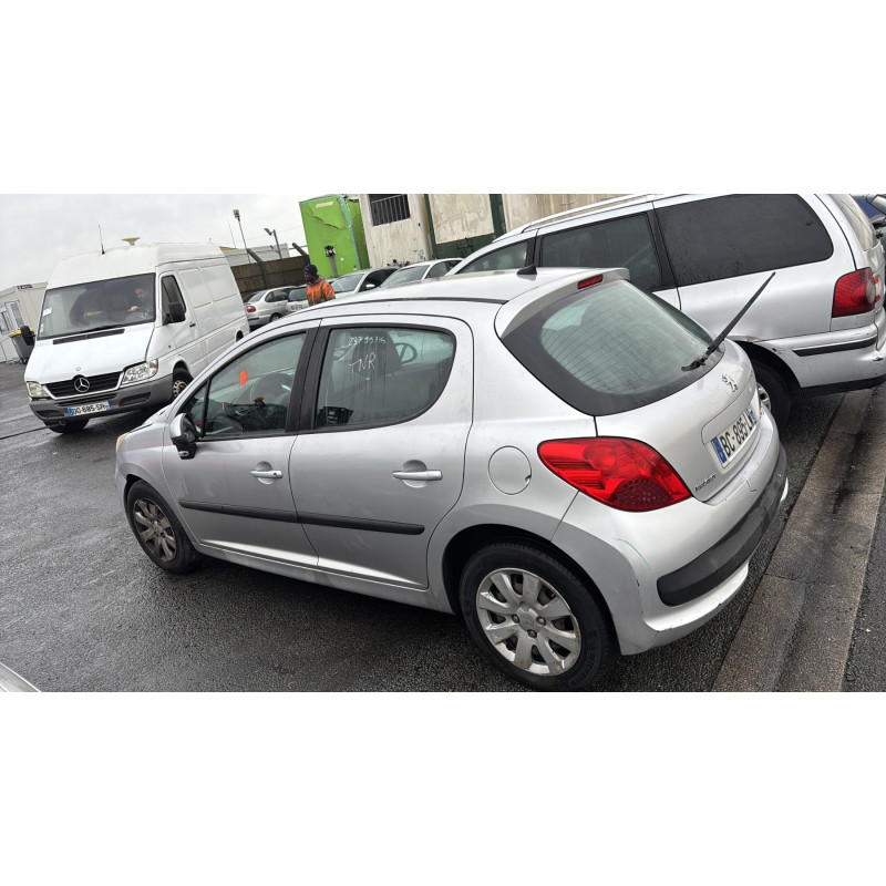 Feu arriere principal droit (feux) PEUGEOT 207 Photo n°12