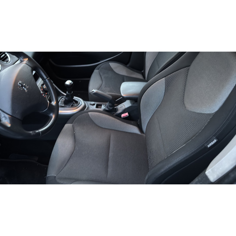 Porte avant gauche PEUGEOT 308 1 Photo n°19