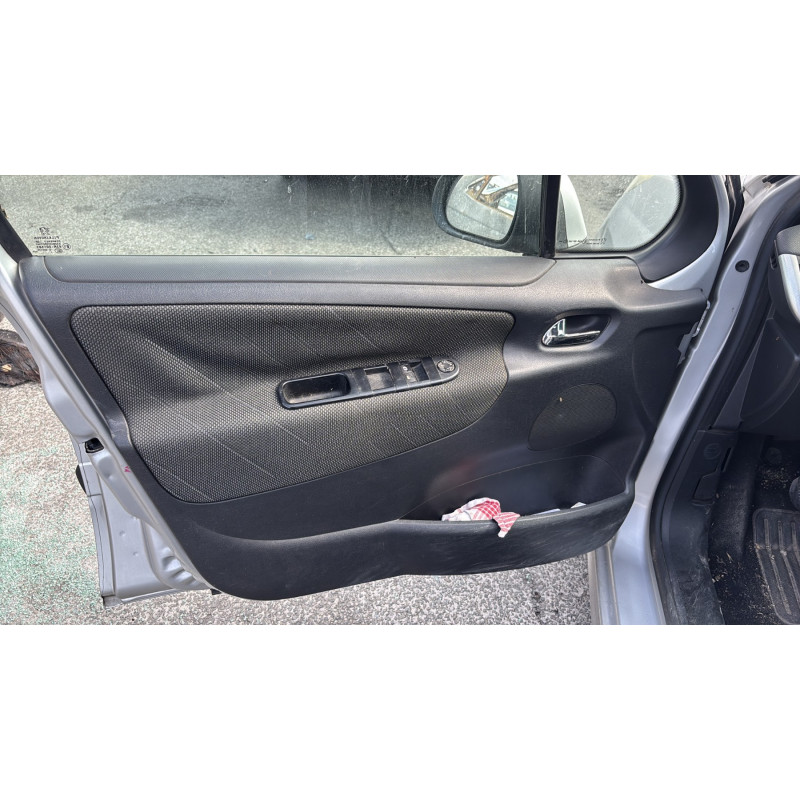 Porte avant gauche PEUGEOT 207 Photo n°15