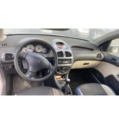 Pare boue avant gauche PEUGEOT 206