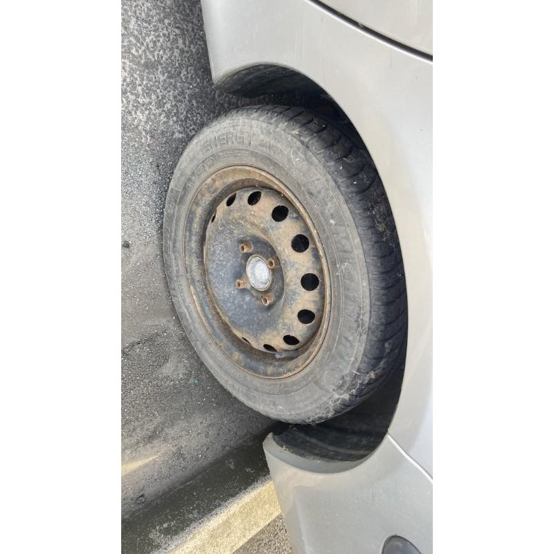 Pare boue avant gauche PEUGEOT 206 Photo n°6