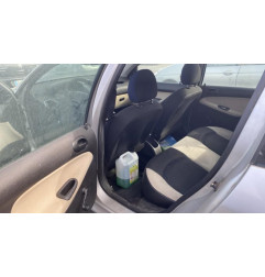Pare boue avant gauche PEUGEOT 206