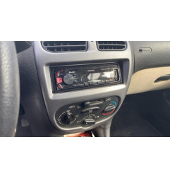 Pare boue avant gauche PEUGEOT 206