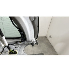 Malle/Hayon arriere PEUGEOT 208 1