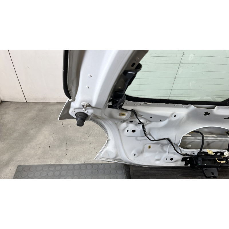 Malle/Hayon arriere PEUGEOT 208 1 Photo n°9