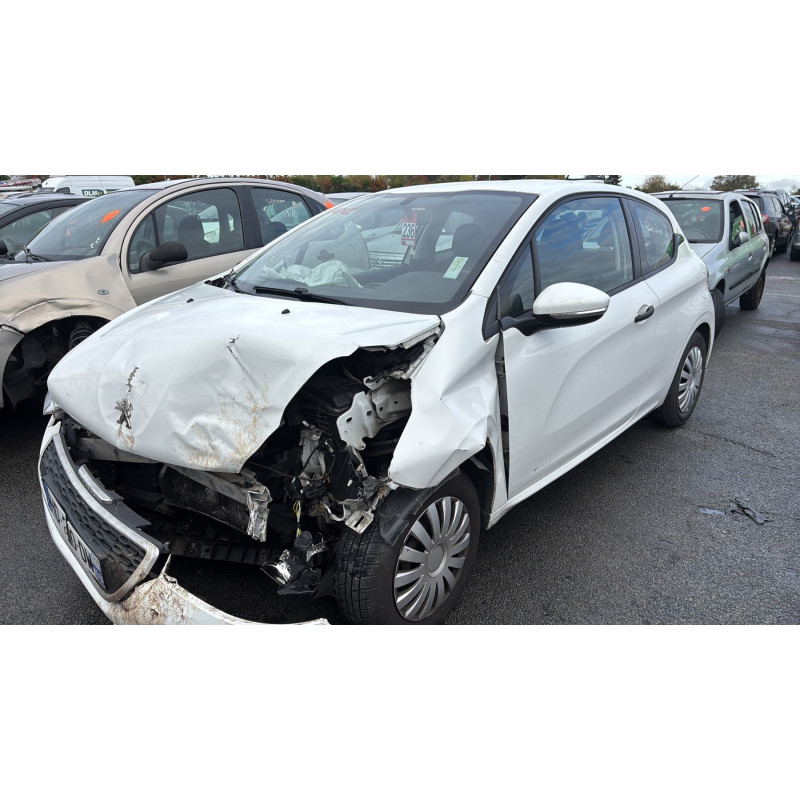 Malle/Hayon arriere PEUGEOT 208 1 Photo n°12