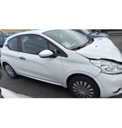 Malle/Hayon arriere PEUGEOT 208 1