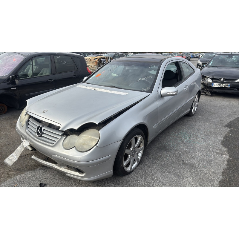 Aile avant droit MERCEDES CLASSE C 203 COUPE SPORT Photo n°7