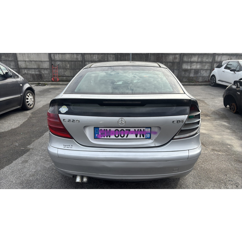Aile avant droit MERCEDES CLASSE C 203 COUPE SPORT Photo n°11