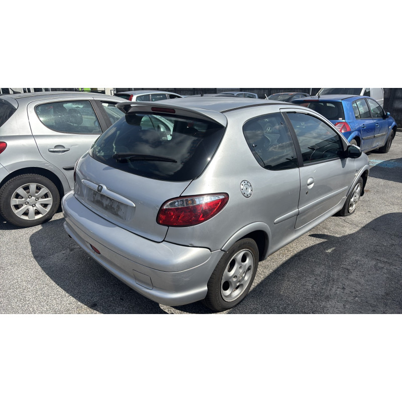 Aile avant droit PEUGEOT 206 Photo n°8