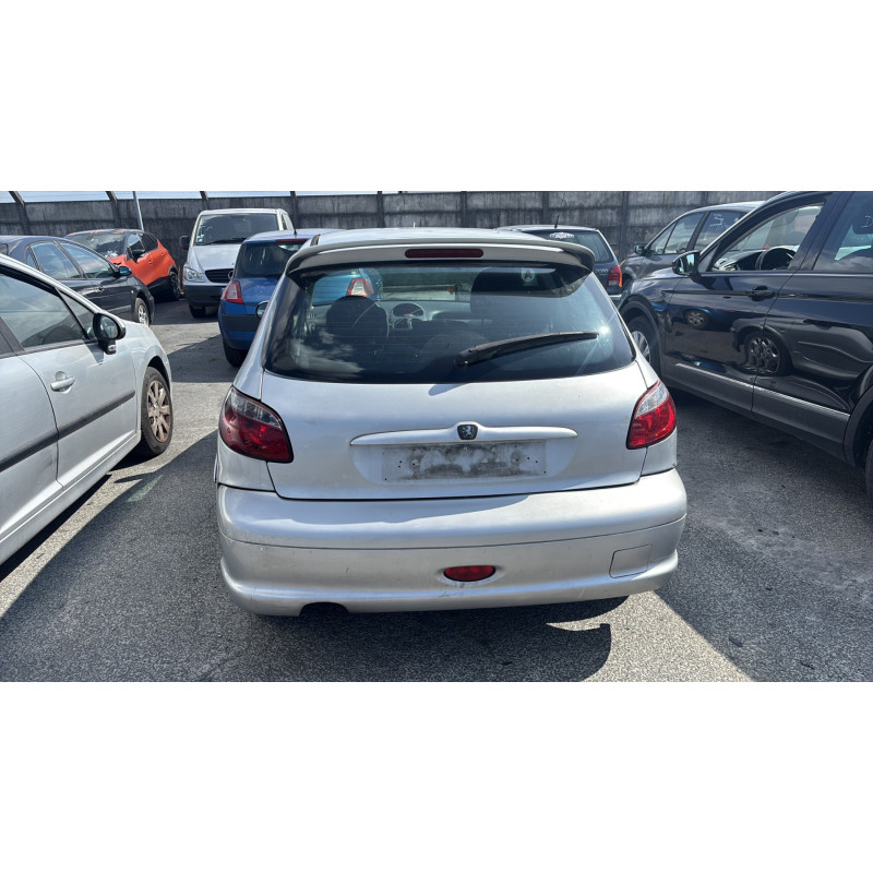Aile avant droit PEUGEOT 206 Photo n°10