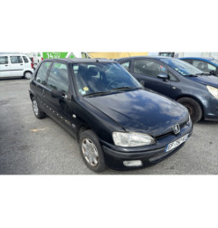 Pare choc avant PEUGEOT 106