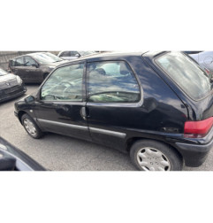 Pare choc avant PEUGEOT 106
