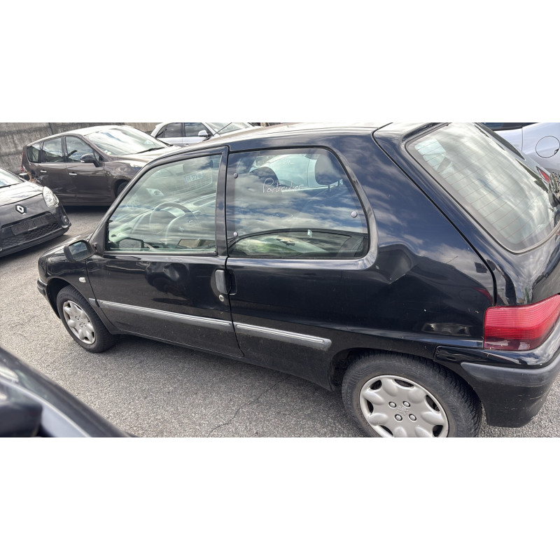 Pare choc avant PEUGEOT 106 Photo n°16