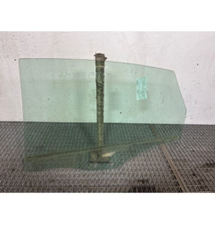 Vitre arriere droit AUDI A6 3 Photo n°1