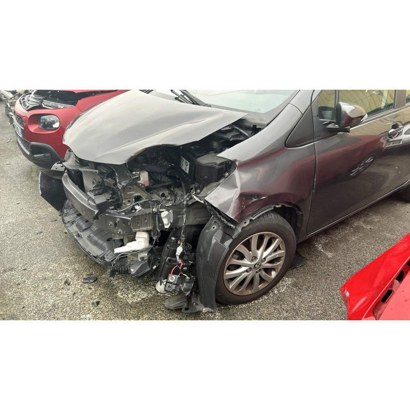 Fermeture de capot TOYOTA YARIS 3 Photo n°8