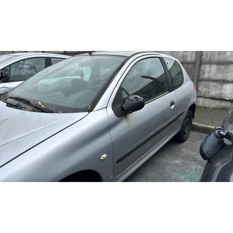 Pompe à carburant PEUGEOT 206 Photo n°10