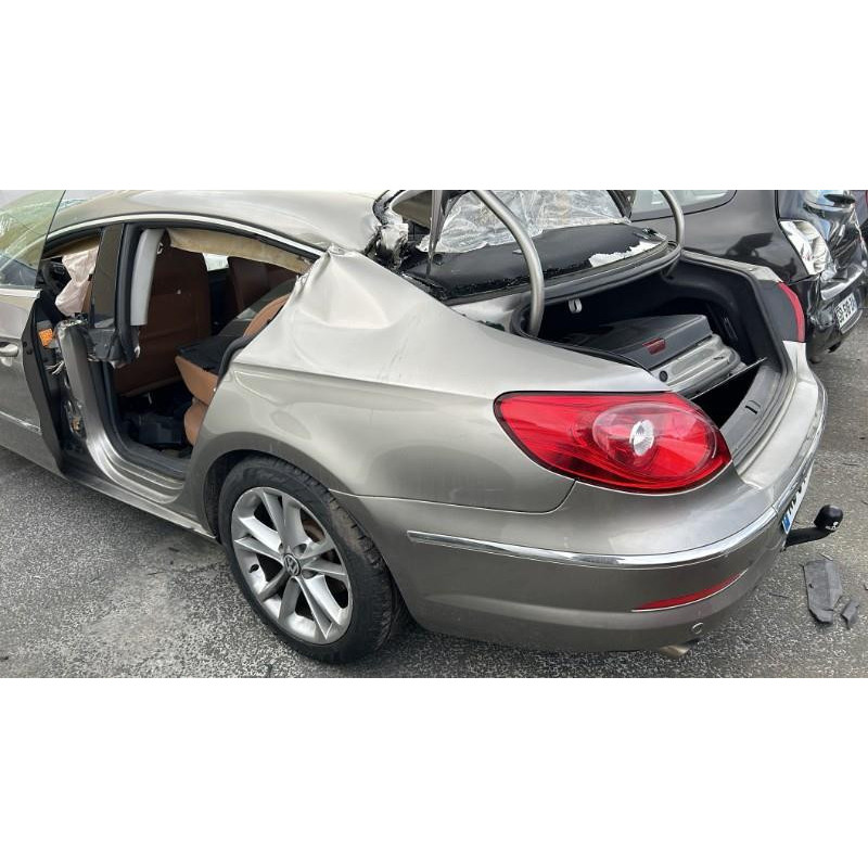 Etrier avant droit (freinage) VOLKSWAGEN PASSAT 5 Photo n°6