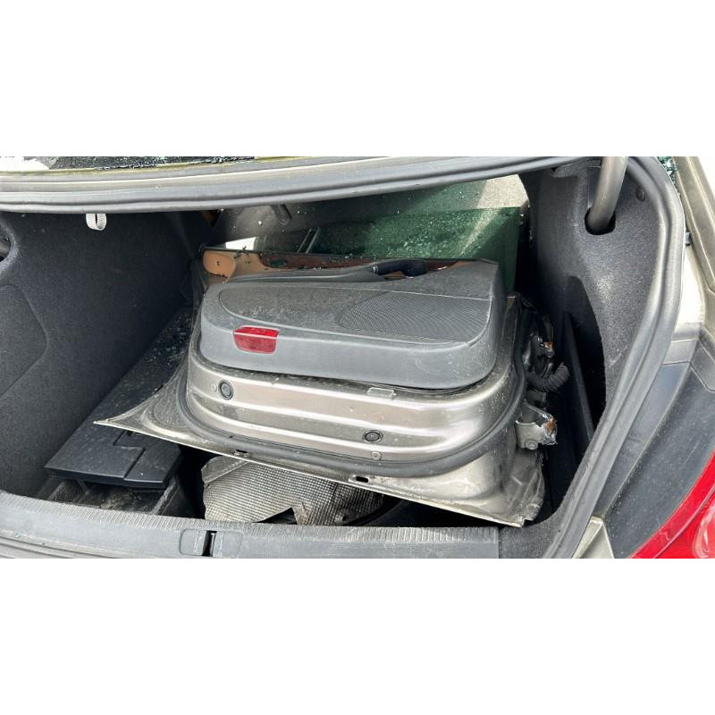 Etrier avant droit (freinage) VOLKSWAGEN PASSAT 5 Photo n°8