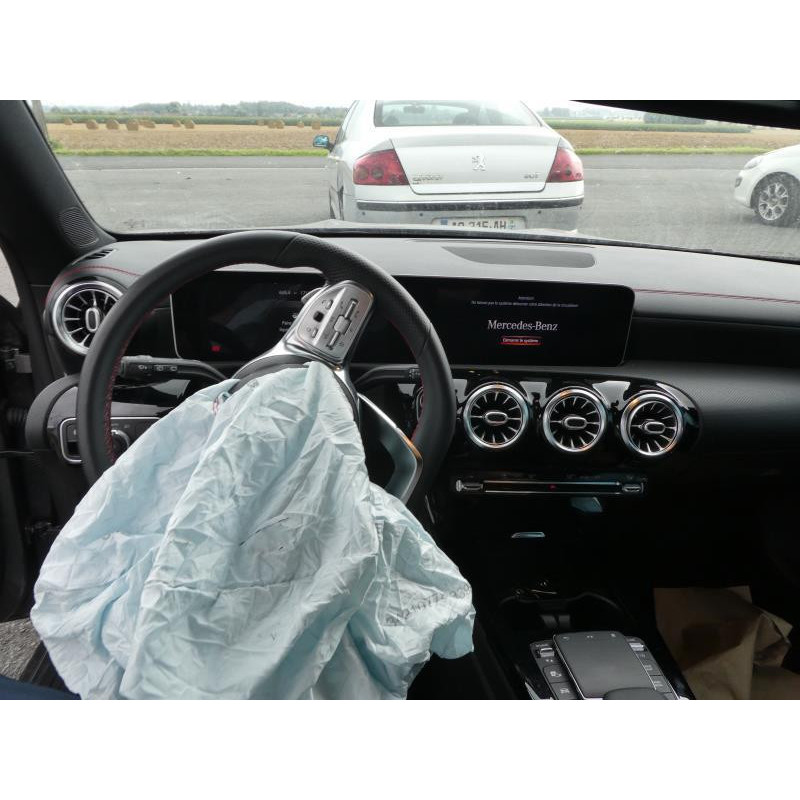 Etrier arriere droit (freinage) MERCEDES CLASSE CLA 118 Photo n°18