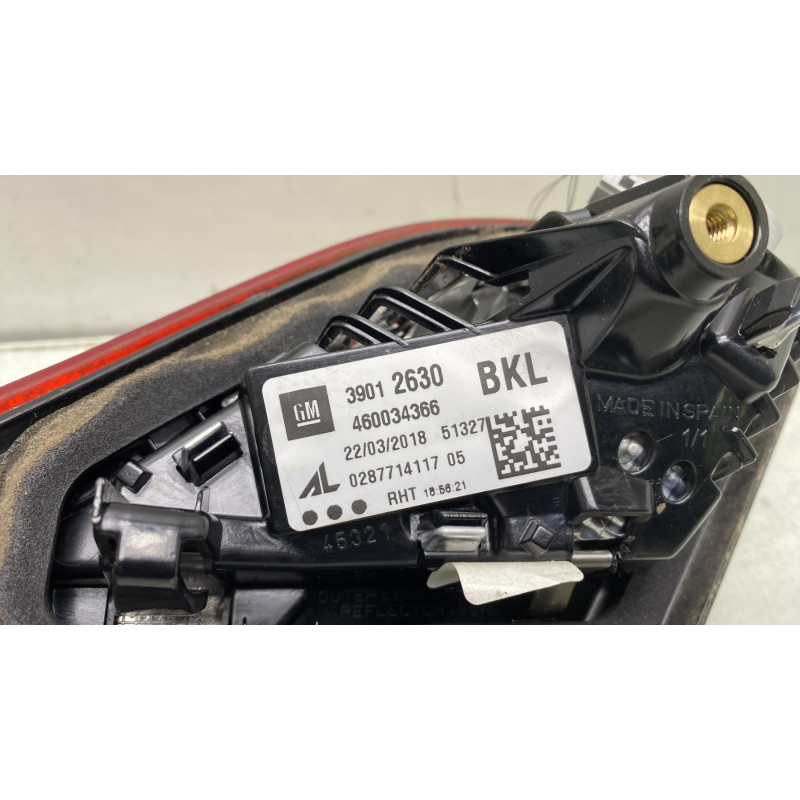 Feu arriere secondaire droit (feux) OPEL CORSA E Photo n°3