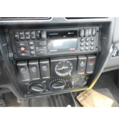 Vitre arriere droit RENAULT R19