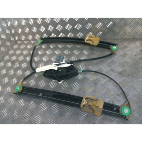 Leve vitre electrique avant gauche AUDI A4 3 Photo n°1