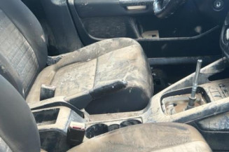 Feu arriere secondaire gauche (feux) VOLKSWAGEN GOLF 5